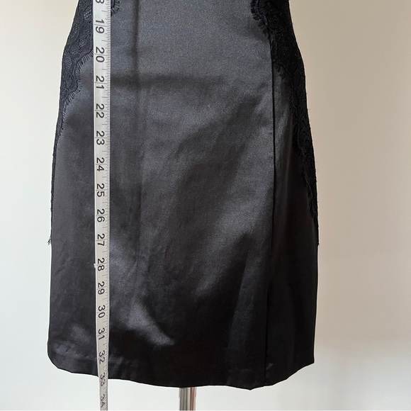 Guess Sweetheart Satin Black Cocktail Dress Eyelash Lace Overlay Evening Sz 4 - Picture 4 of 16
